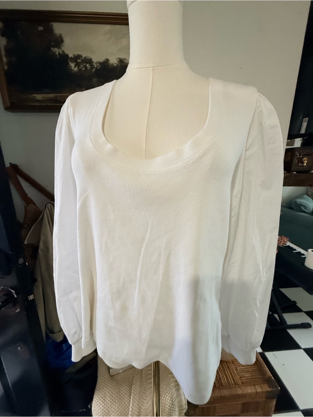 Veronica Beard White Scoop Neck Long Sleeve Top